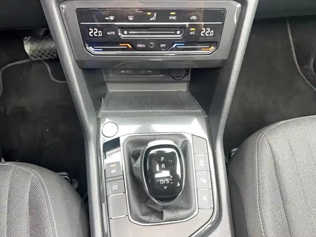 Volkswagen Tiguan allspace 2.0 tdi 150ch dsg7 — photo 23
