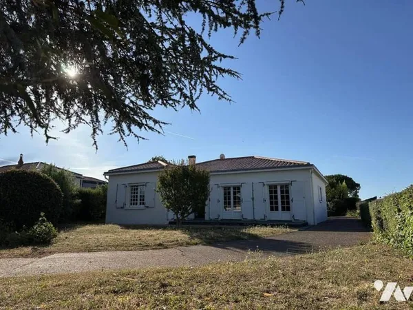 Maison de plain-pied 105 m²