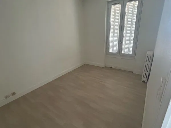 Chambre disponible en colocation