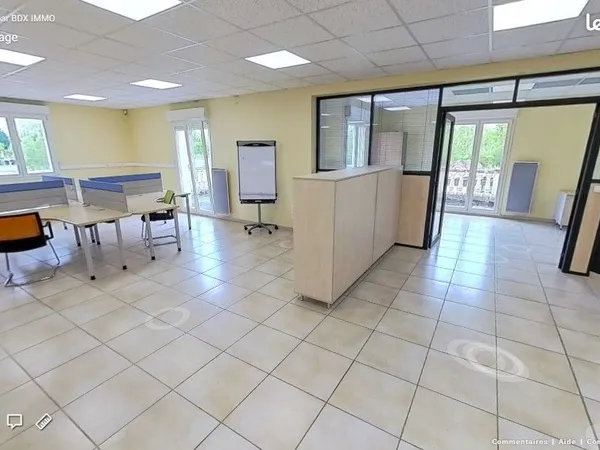 Superbe Bureau Meublé et connecté très haut débit 90 m²