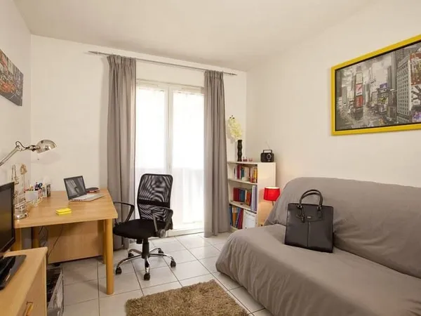 Studio 1 pièce 19 m²