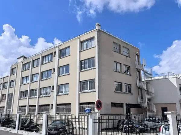 Bureaux 162 m²