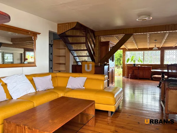 BELLE MAISON F4 AU COEUR DU GUILLAUME