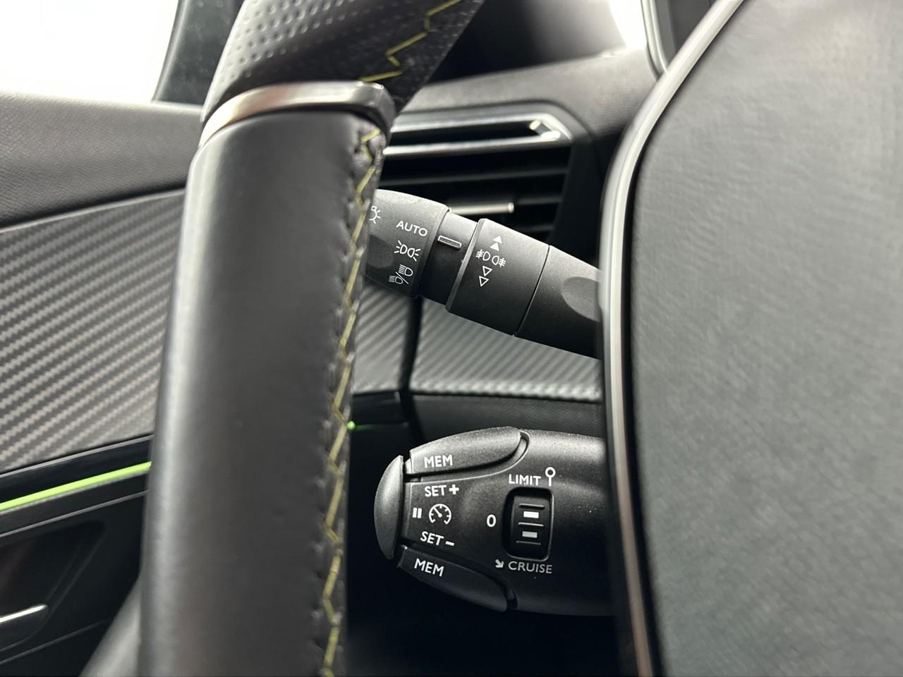 Peugeot 2008 puretech 130 s&s bvm6 gt — photo 20