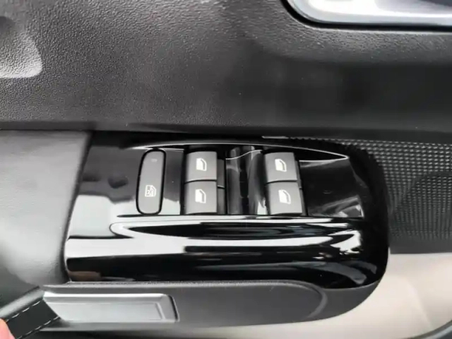 Citroën C3 puretech 110 eat6 elle — photo 20
