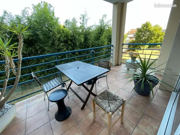 T3 meublé 53 m2 - Terrasse - Parking sous- sol - Ascenseur - Dax proche Centre
