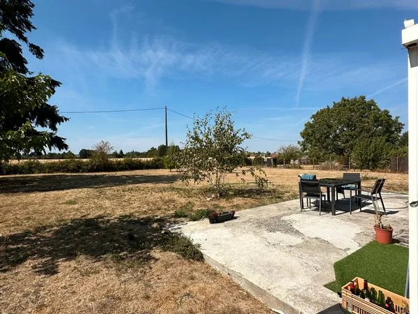 VERETZ Maison env.100 m² avec jardin env. 1800 m²