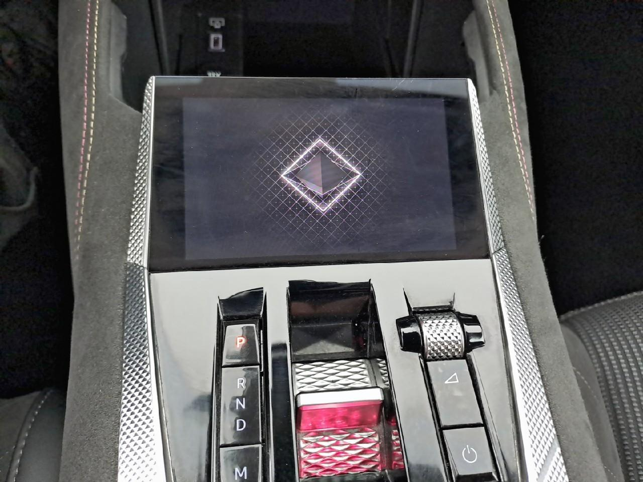 Ds Ds 4 puretech 130 eat8 performance line+ — photo 27