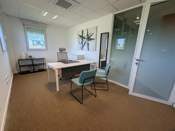 Immobilier Professionnel à louer SAINT-ETIENNE-DE-SAINT-GEOIRS