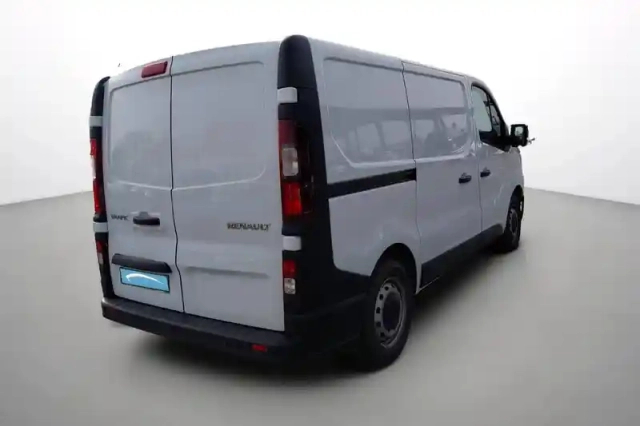 Renault Trafic fg dci 130 l1h1 3t — photo 5