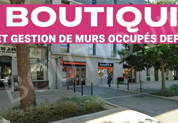 Pizzeria 468 m² NIMES