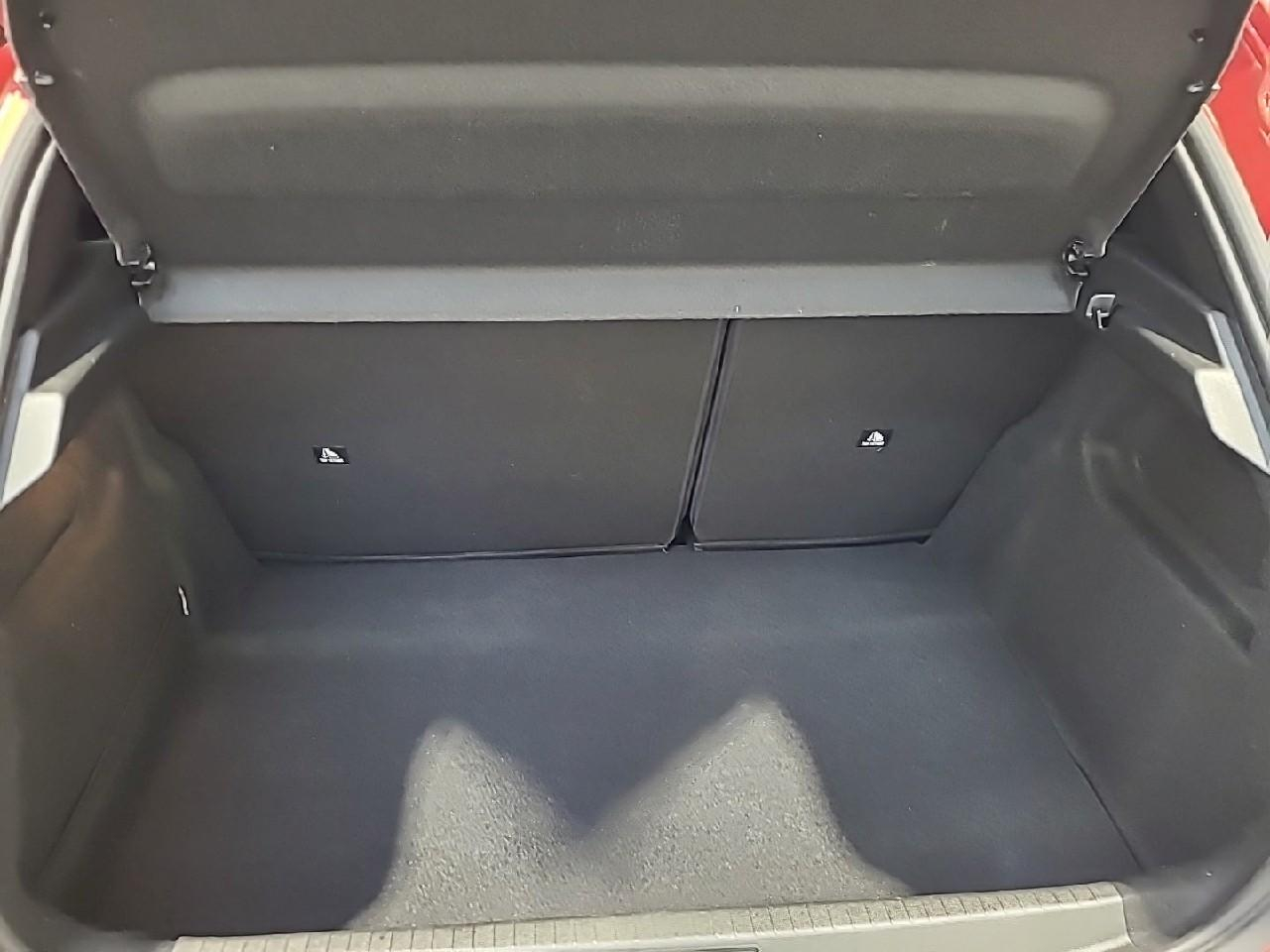 Peugeot 208 puretech 100 s&s bvm6 allure — photo 14