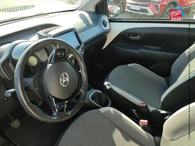 Toyota Aygo 1.0 vvt-i 72ch x-play 5p my20 — photo 30