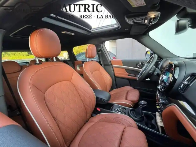 Mini Countryman cooper se 125ch + 95ch edition premium plus all4 bva6 — photo 4