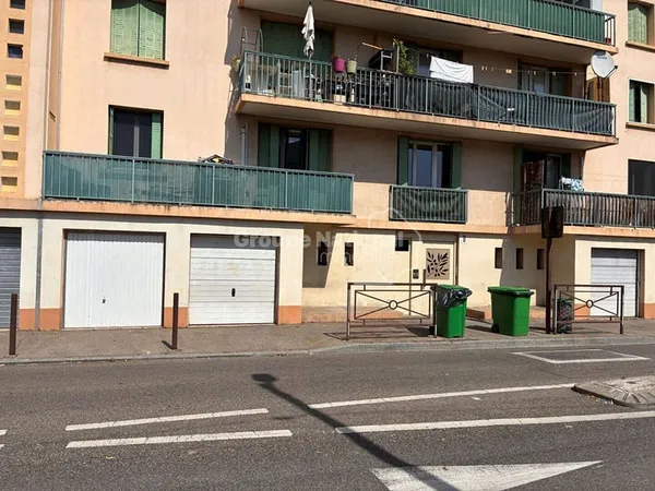 Parking 10 m²