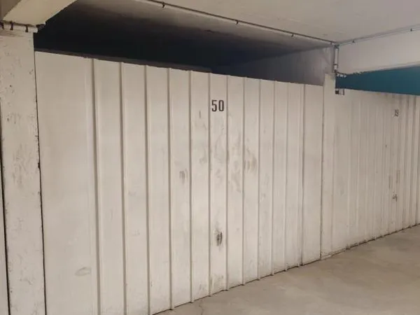 Garage - 14.4m ²
