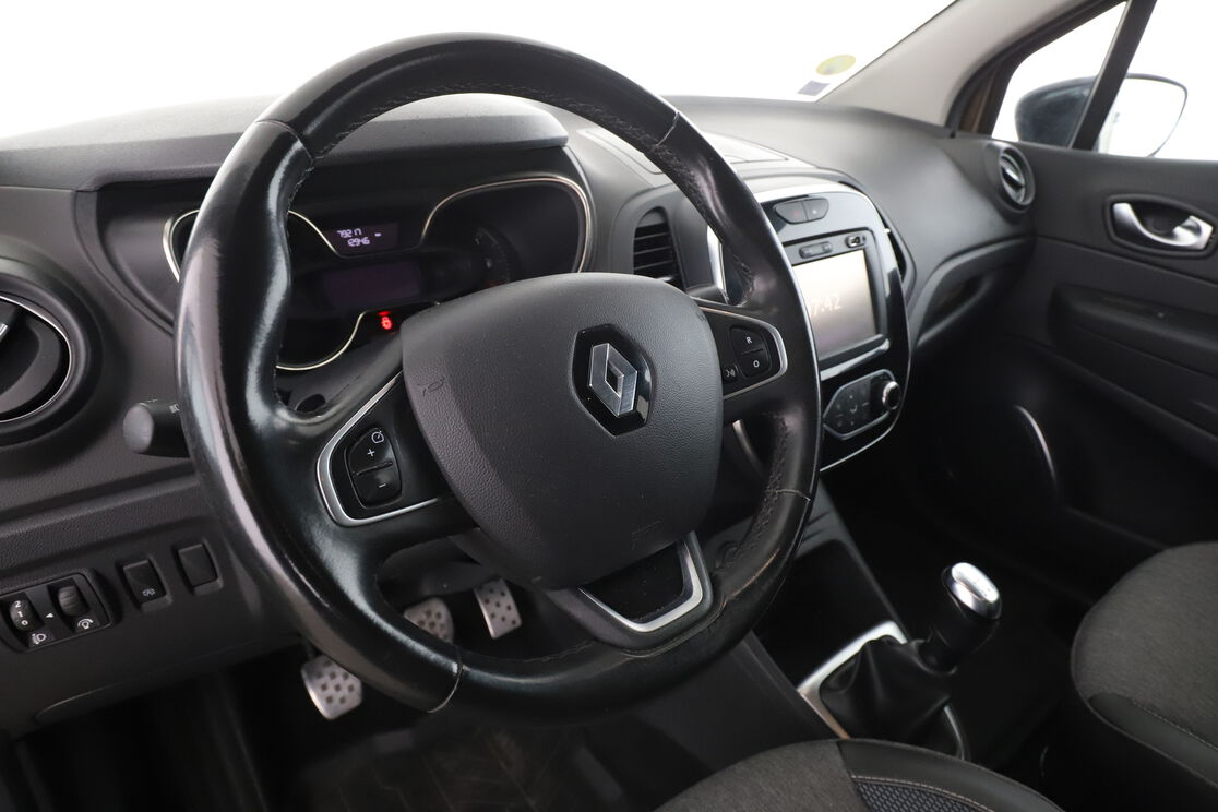 Renault Captur 1.5 dCi Energy Intens — photo 10