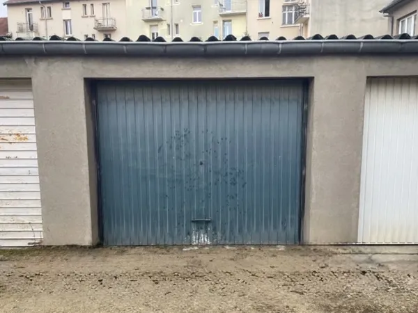 Metz garage individuel fermé