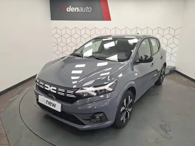 Dacia Sandero tce 90 gsr2 — photo 1