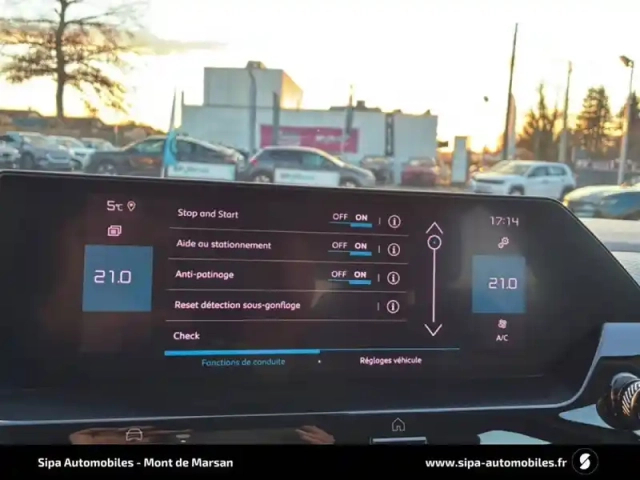 Citroën C4 puretech 130 s&amp;s eat8 — photo 32