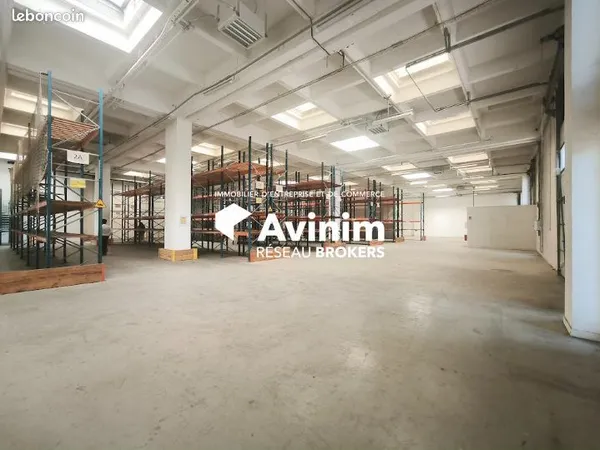 Local 2367 m² Rungis
