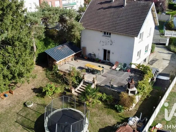 Maison 6 pièces 125 m²