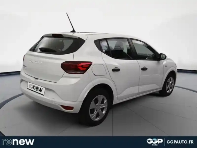 Dacia Sandero 1.0 eco-g 100ch essential — photo 5