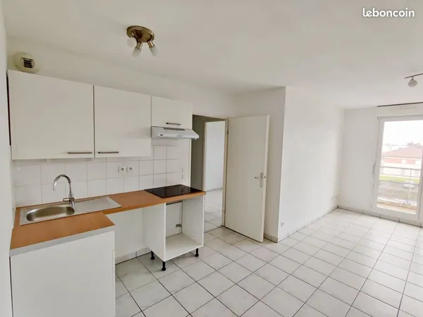 2 pièces 37 m² avec terrasse et parking, résidence sécurisée