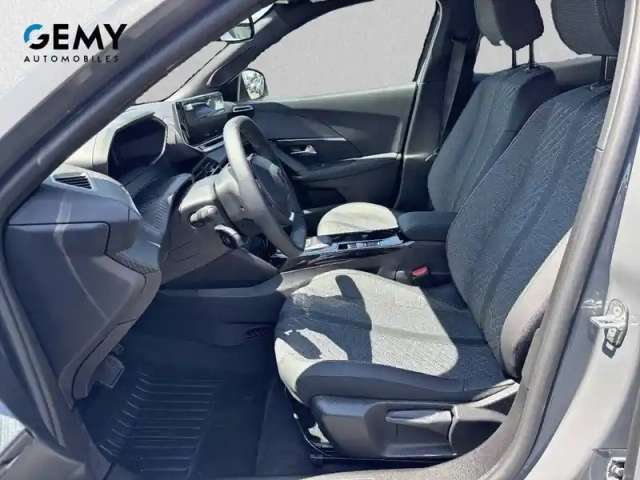 Peugeot 2008 electrique 54 kwh 156 ch — photo 9
