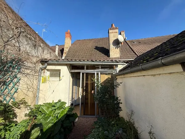 Maison de plain-pied centre historique de Saint-Amand
