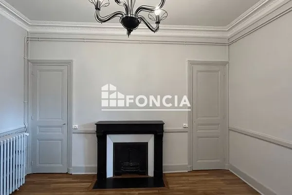 Appartement 3 pièces 97 m²