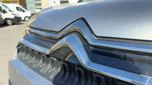 Citroen C3 Aircross 1.5 BlueHDi 120 EAT6 - Shine – 2021 – 114531 km – Diesel – Boîte Automatique — photo 2