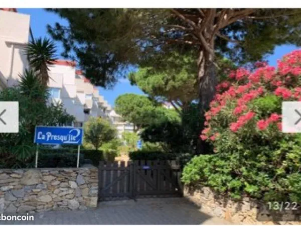 Rare , Joli duplex meublé et entièrement équipe dans résidence avec piscine et solarium à deux pas d