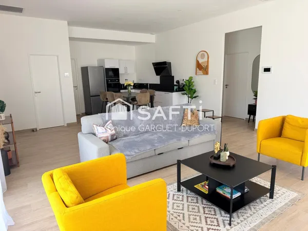 Villa contemporaine, plain-pied, 3 chambres, piscine