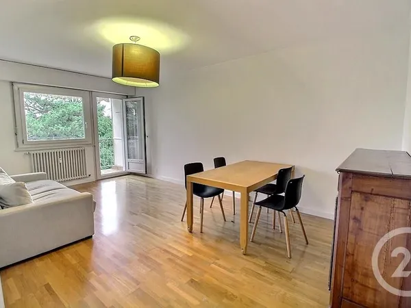 Appartement 3 pièces 77 m²