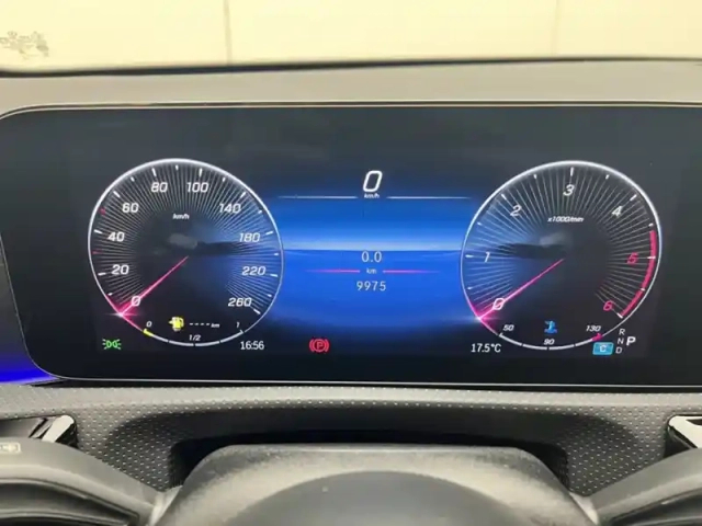 Mercedes Classe A 200 d amg line — photo 19
