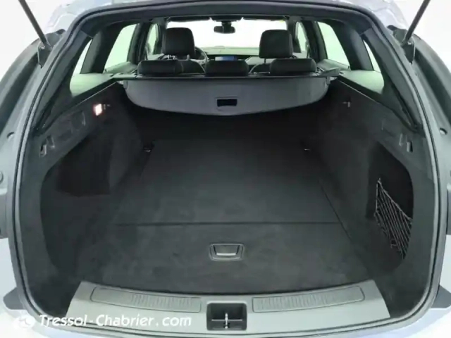 Opel Insignia sports tourer 1.5 diesel 122 ch bva8 elegance business — photo 18