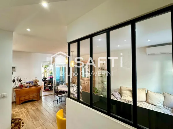 Une maison chaleureuse à deux pas des commodités