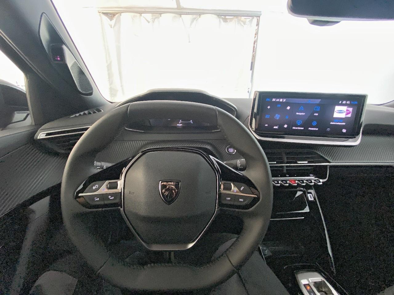 Peugeot 2008 hybrid 145 ch e-dcs6 allure — photo 12