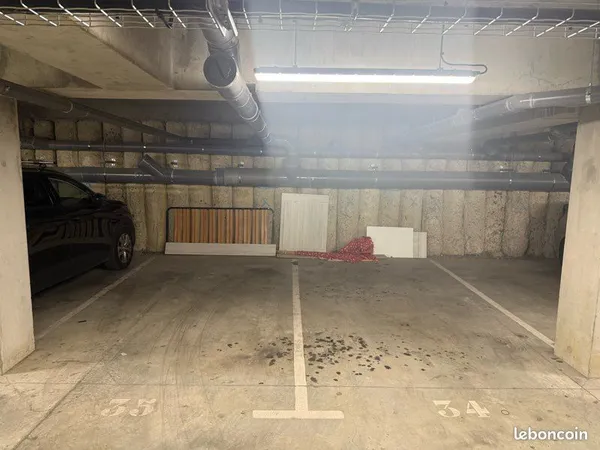 Place de parking souterraine à louer - toulouse lalande