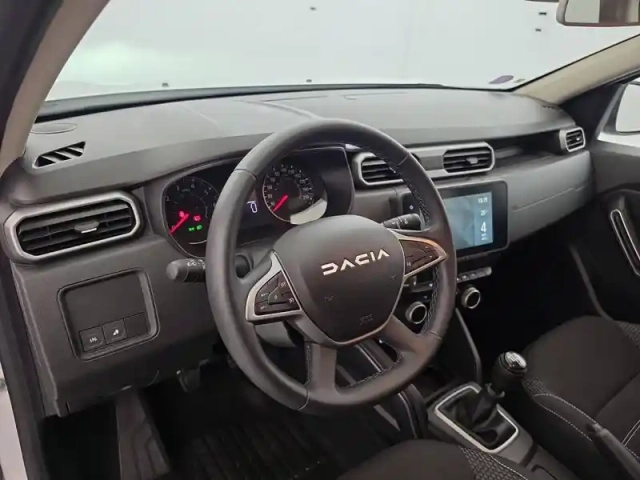 Dacia Duster eco-g 100 4x2 — photo 125