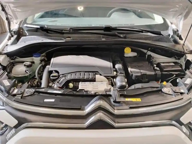 Citroën C3 puretech 110 ch eat6 max — photo 7