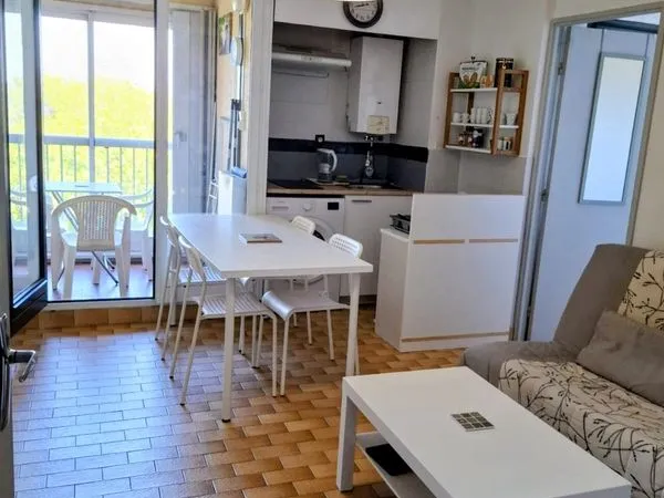 Charmant F2 avec loggia à Carnon-plage