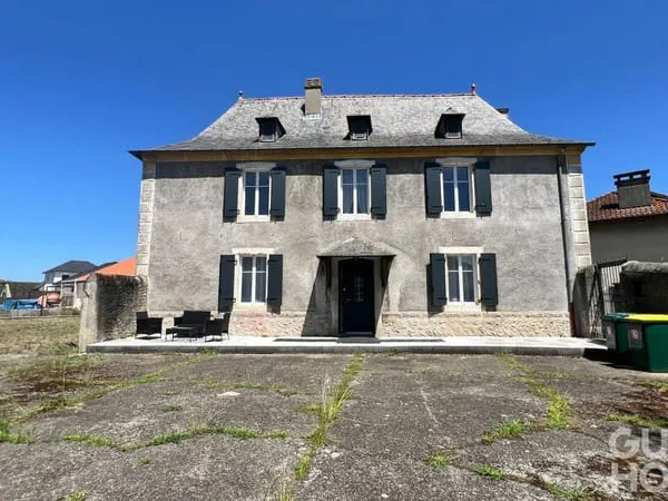 Maison 6 pièces 182 m²