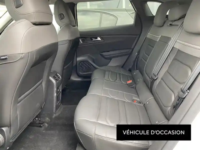 Citroën C5 x hybride rechargeable 225 s&amp;s e-eat8 — photo 9