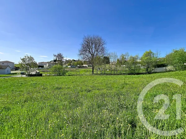Terrain 1300 m²