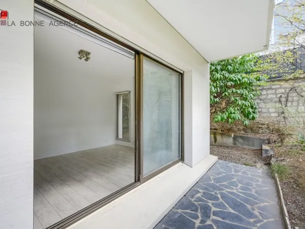 Neuilly-sur-Seine - Hôpital Américain - 2P de 40m2 avec jardin et parking