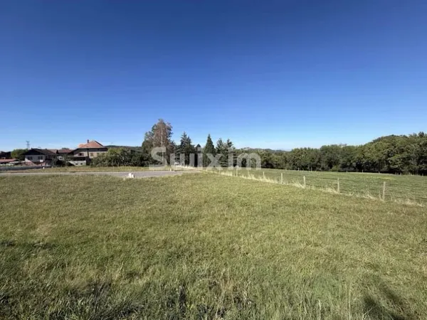 Terrain à bâtir 646 m²