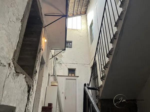 Immeuble de rapport à fort potentiel 350 m² à rénover ?