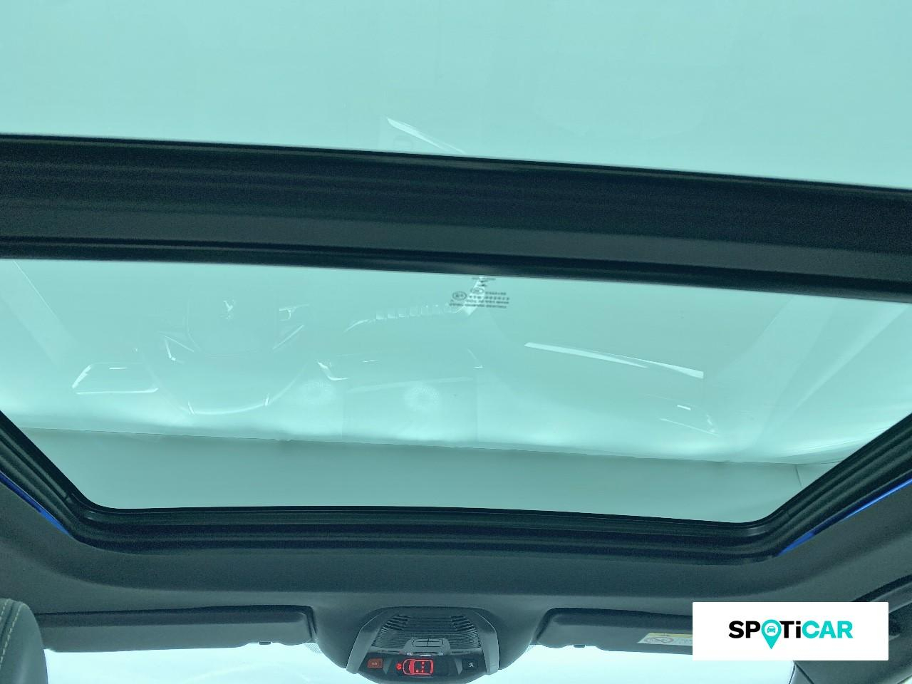 Peugeot 3008 hybrid4 300ch gt e-eat8 — photo 16